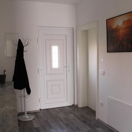 Top Floor Apartment Zára Kültér fotó